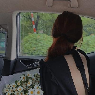 动作女主:水果应援团
